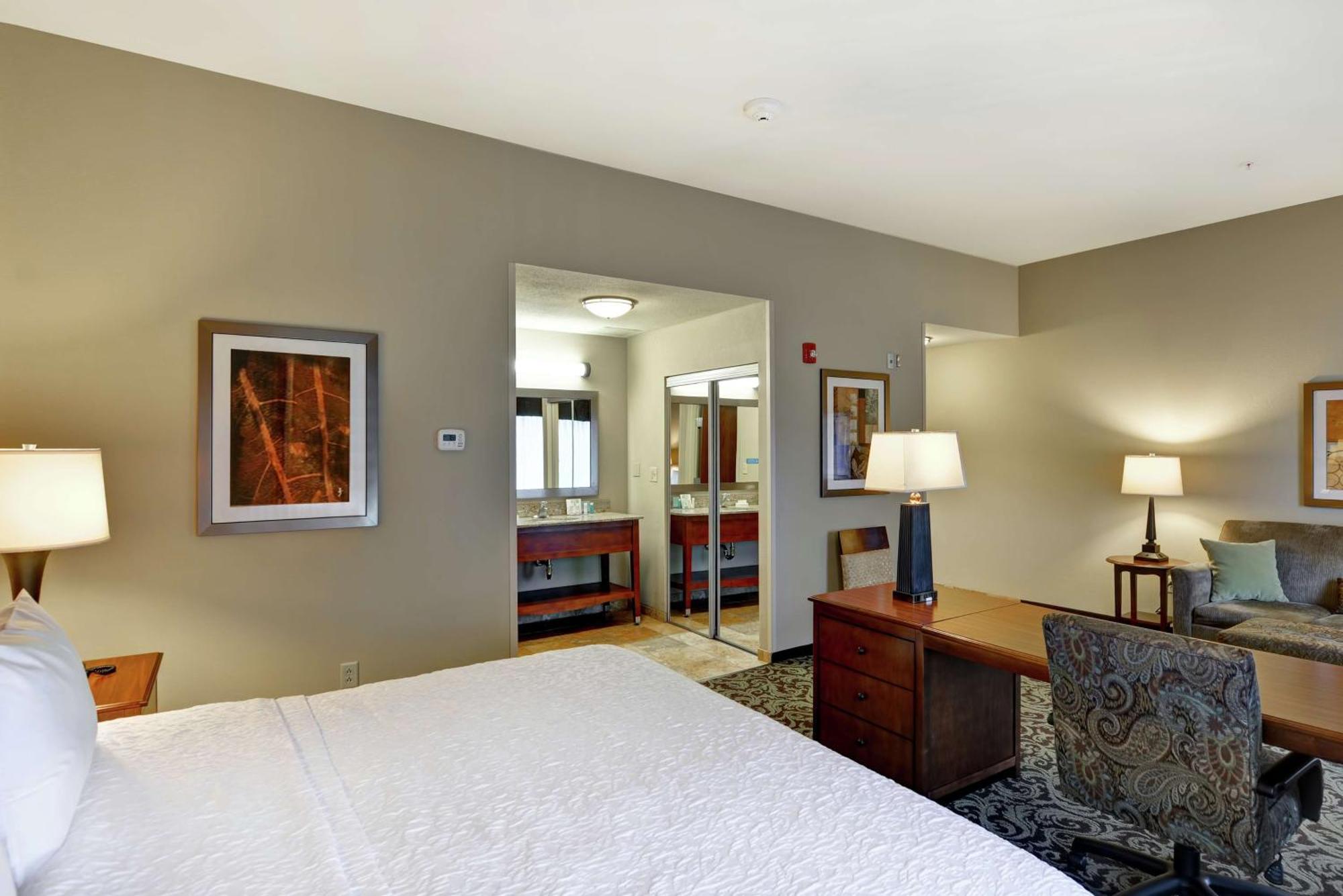 Hampton Inn And Suites New Hartford/Utica Экстерьер фото