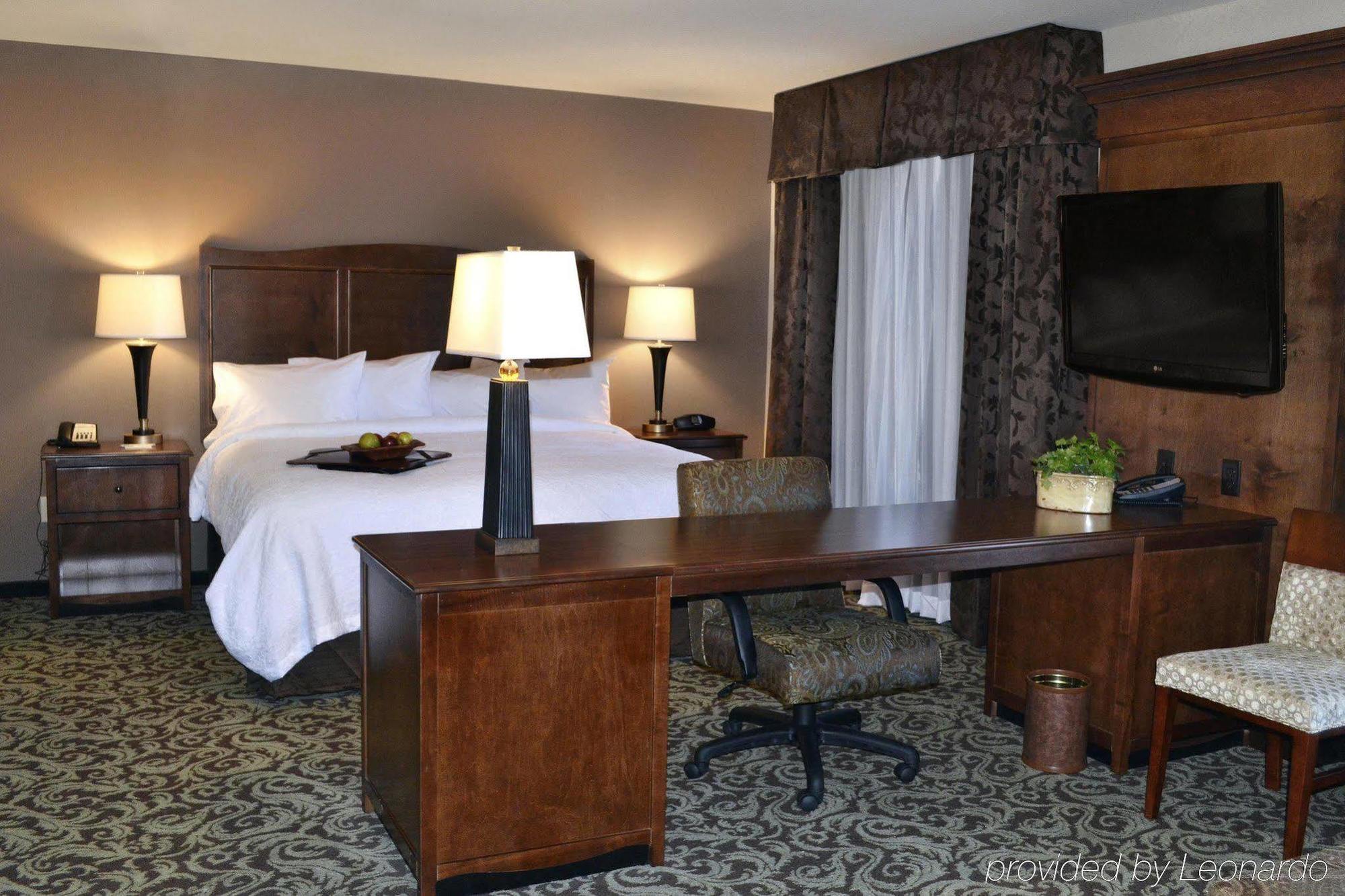 Hampton Inn And Suites New Hartford/Utica Экстерьер фото